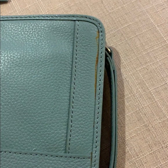 Clutch - Picture 3 of 5